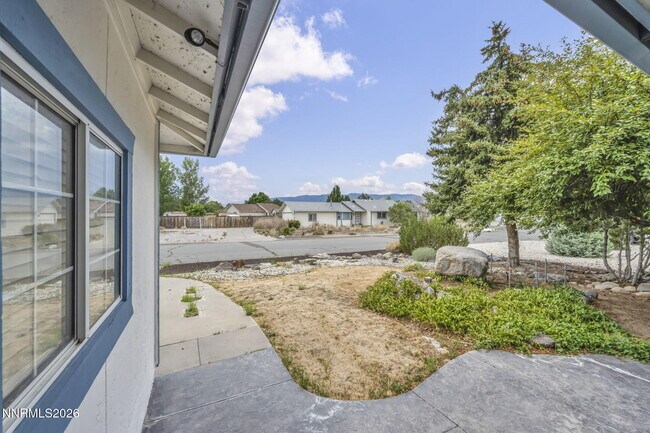 Building Photo - 17575 Parrot Dr