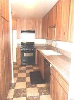 Building Photo - 680 Golden Springs Dr