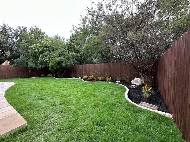 Building Photo - 13105 Appaloosa Chase Dr