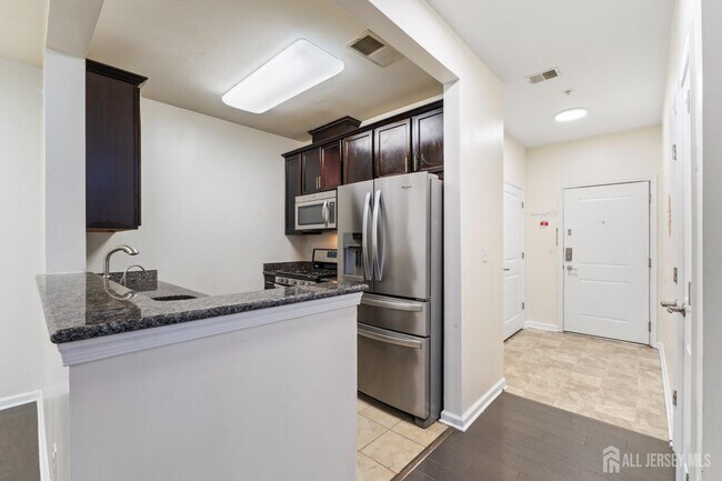 Building Photo - 434 Micali Way