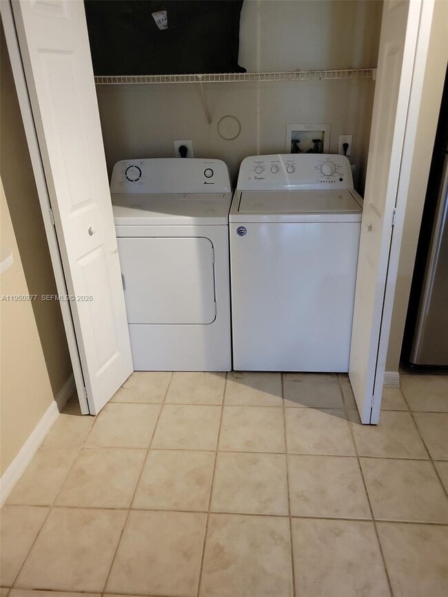 Building Photo - 4151 N Haverhill Rd