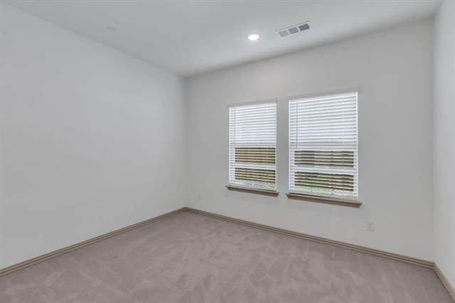 Building Photo - 8894 Scarp Hl Ln
