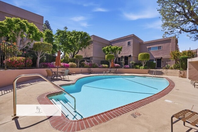 Building Photo - Spacious 3BR Home in Arcadia Unified School District with Lush Green Community, Pool & Clubhouse ...