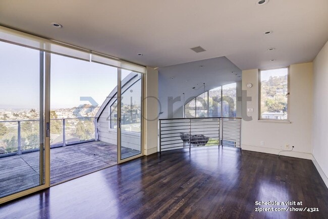 Building Photo - 921 Elizabeth St