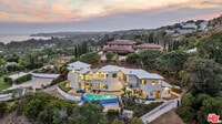 Building Photo - 6380 Meadows Ct