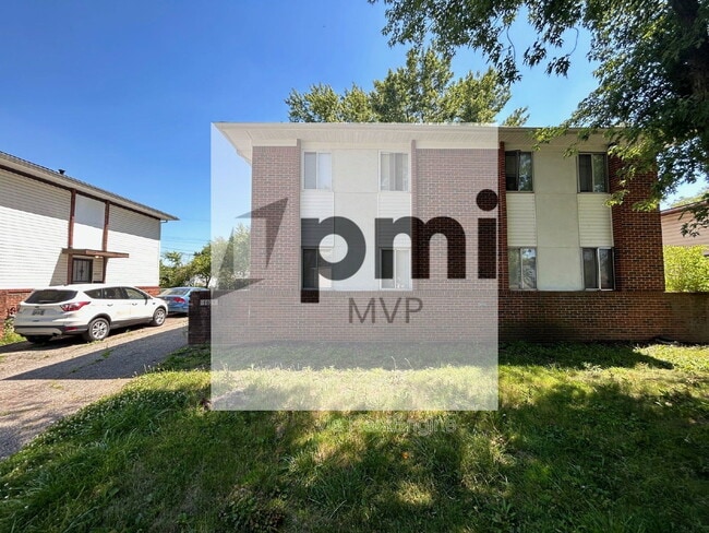 Building Photo - 3029 Rotunda Ct S