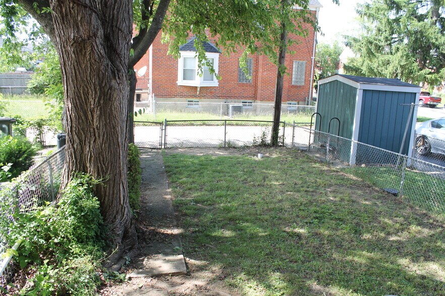 Building Photo - 8164 Loch Raven Blvd