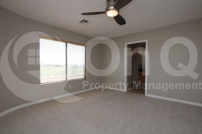 Building Photo - 5844 E Carefree Mountain Dr