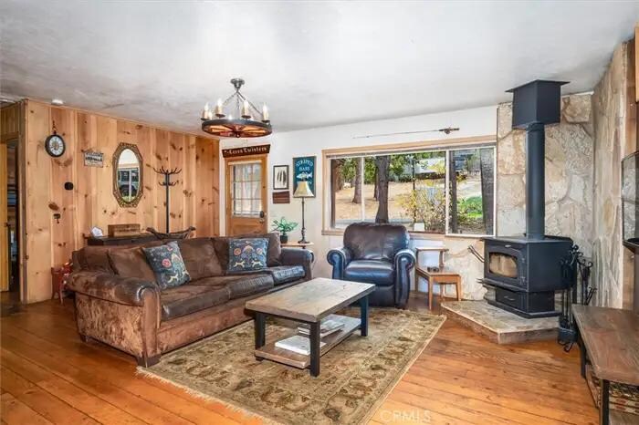 Building Photo - 53654 Rd 432