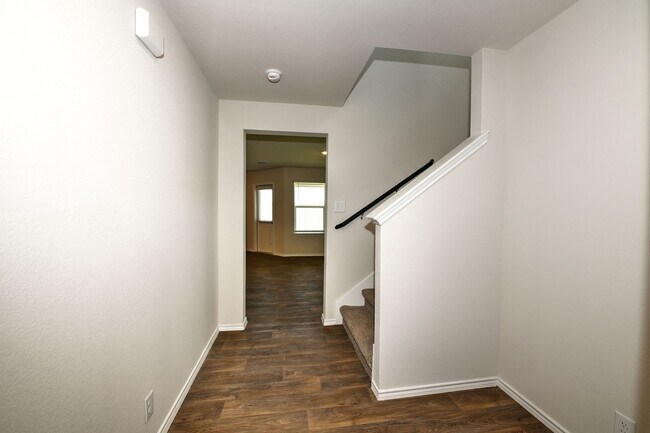 Building Photo - 13507 Hummel Lp