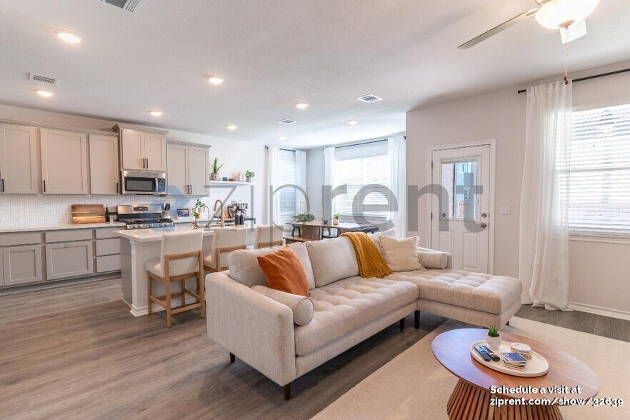 Building Photo - 15705 Singh Dr