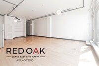 Building Photo - 620 Main St