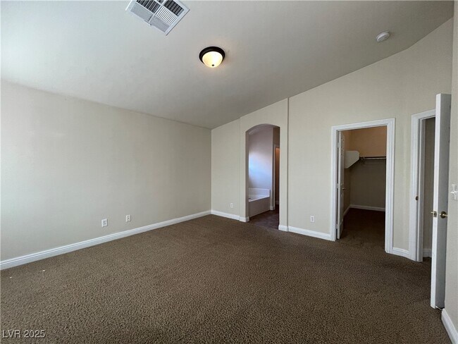 Building Photo - 6224 Dara St