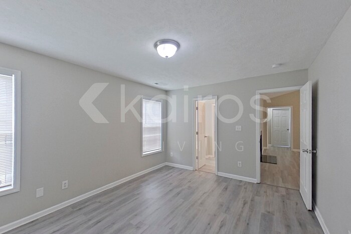 Building Photo - 150 Chapel Hill Dr