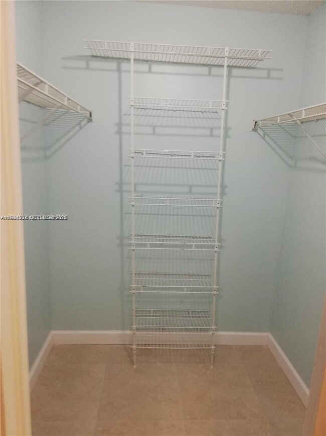 Building Photo - 6985 NW 29th Ln