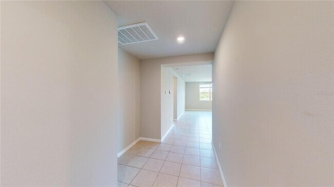 Building Photo - 1212 Oak Vly Dr