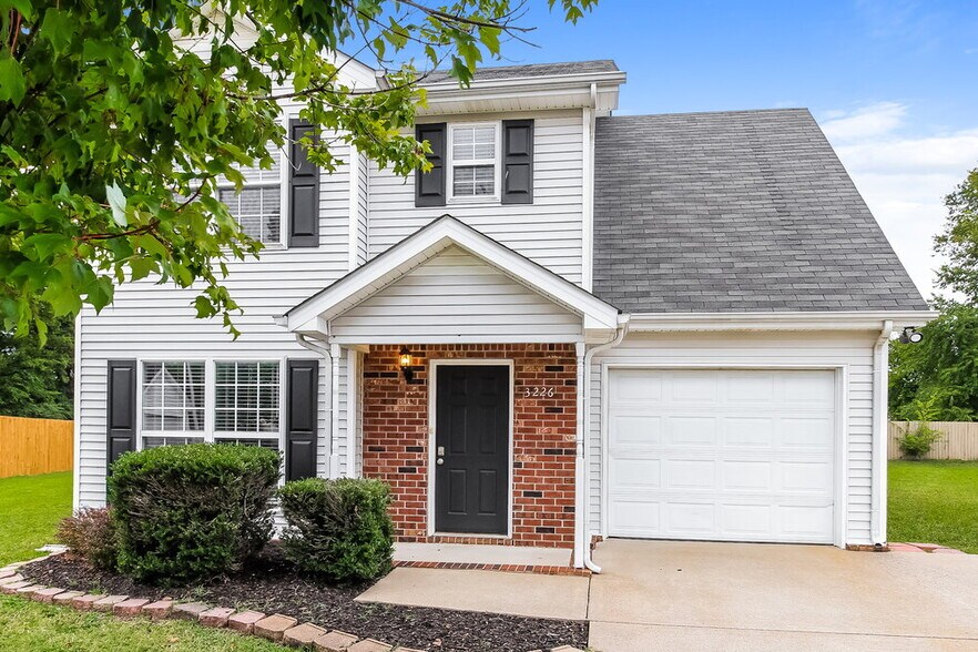 Primary Photo - 3226 Lexmark Cir