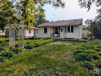 Building Photo - 3621 Sumter Ave S