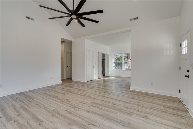 Building Photo - Brand New 3BR/2BA Home for Rent – Modern C...