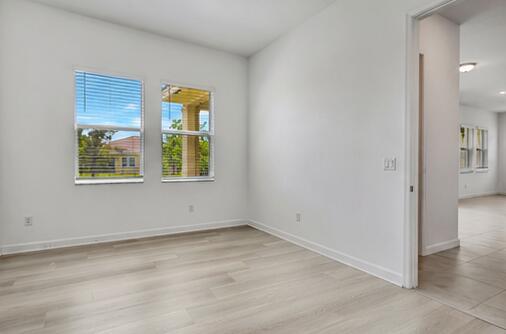 Building Photo - 1000 Sterling Pine Pl