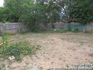 Building Photo - 4815 Sorrento