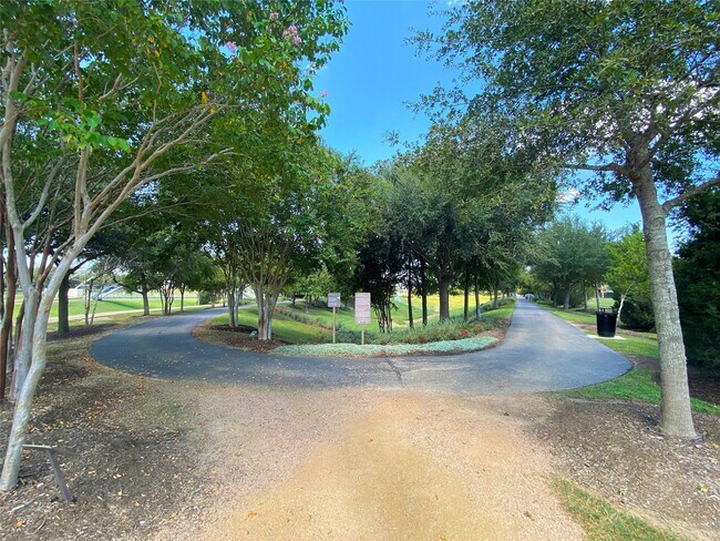 Building Photo - 20916 Sunrise Pine View Ln