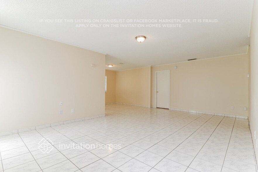 Building Photo - 1172 La Mesa Ave