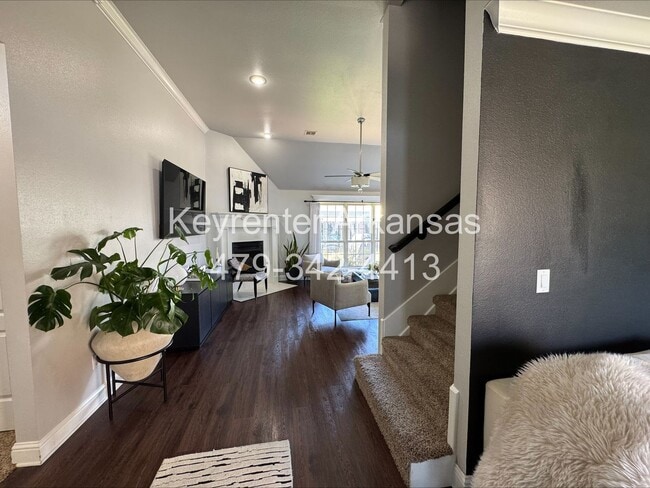Building Photo - Beautiful Home | Prime Location