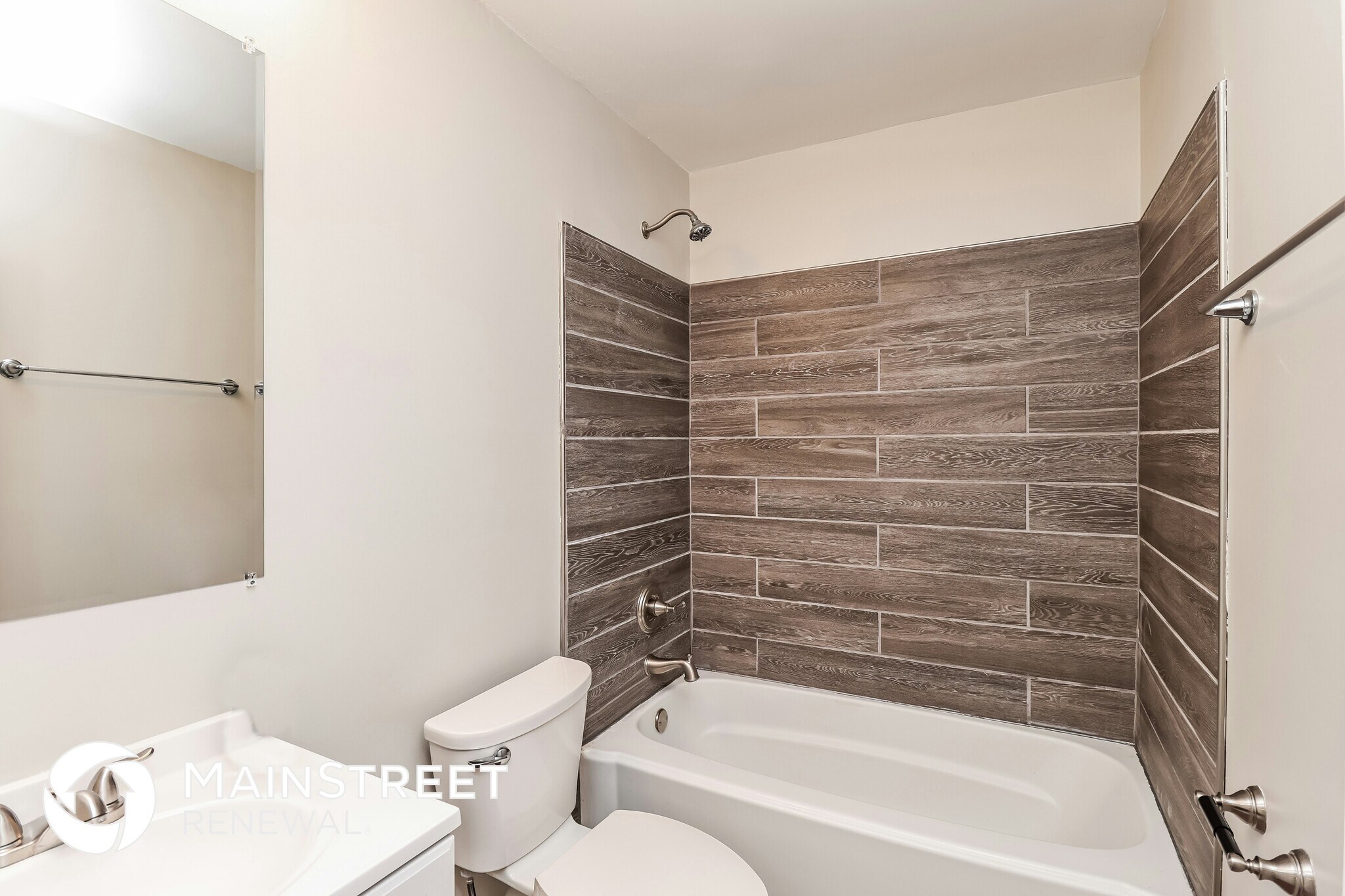 Building Photo - 1338 25th Ave