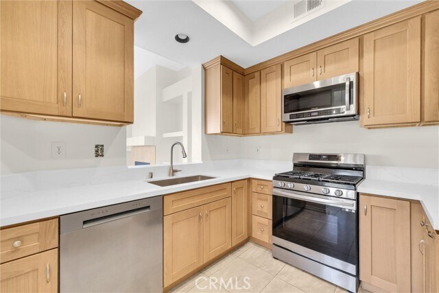 Building Photo - 3160 Altura Ct