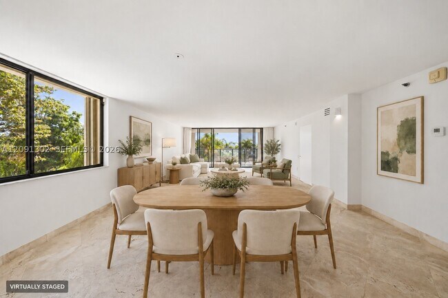 Building Photo - 2575 S Bayshore Dr
