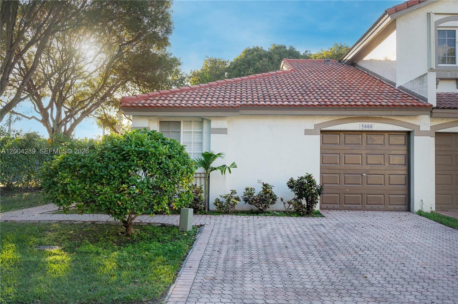 Building Photo - 5000 NW 116th Ct