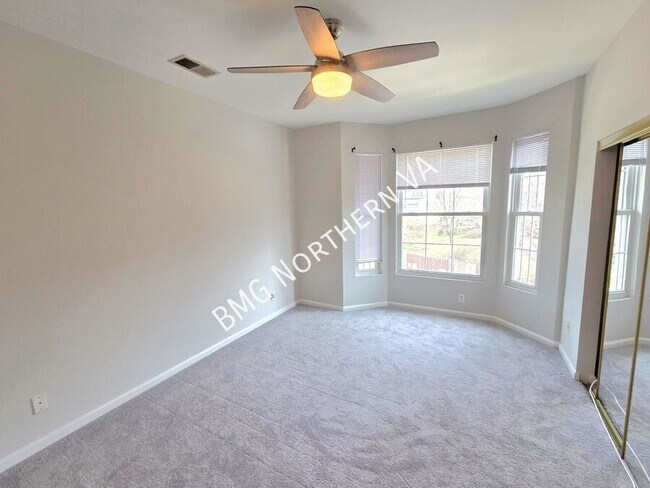 Building Photo - 46630 Drysdale Terrace