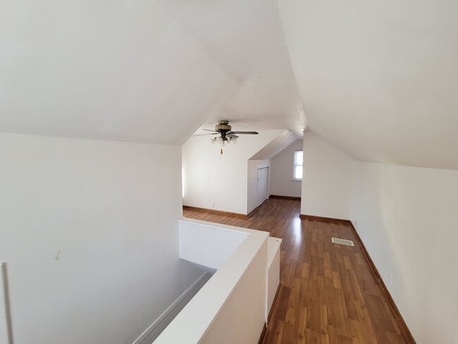 Building Photo - 3 Bedroom Single Family home for Rent