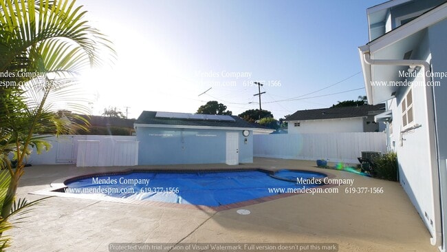 Building Photo - 3709 Lotus Dr