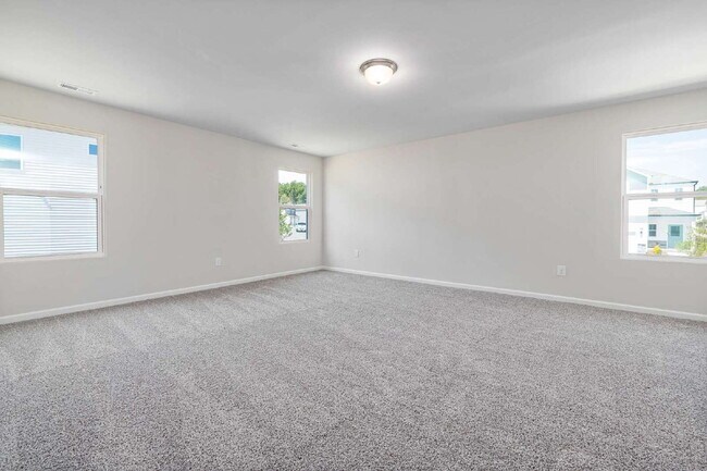 Building Photo - 4BR/2.5BA Home – 2,151 Sq Ft | Prime Location Between Downtown Durham & Brier Creek