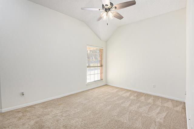 Building Photo - 9005 Trails Edge Dr