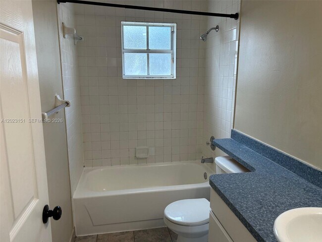 Building Photo - 301 SW 86th Ave