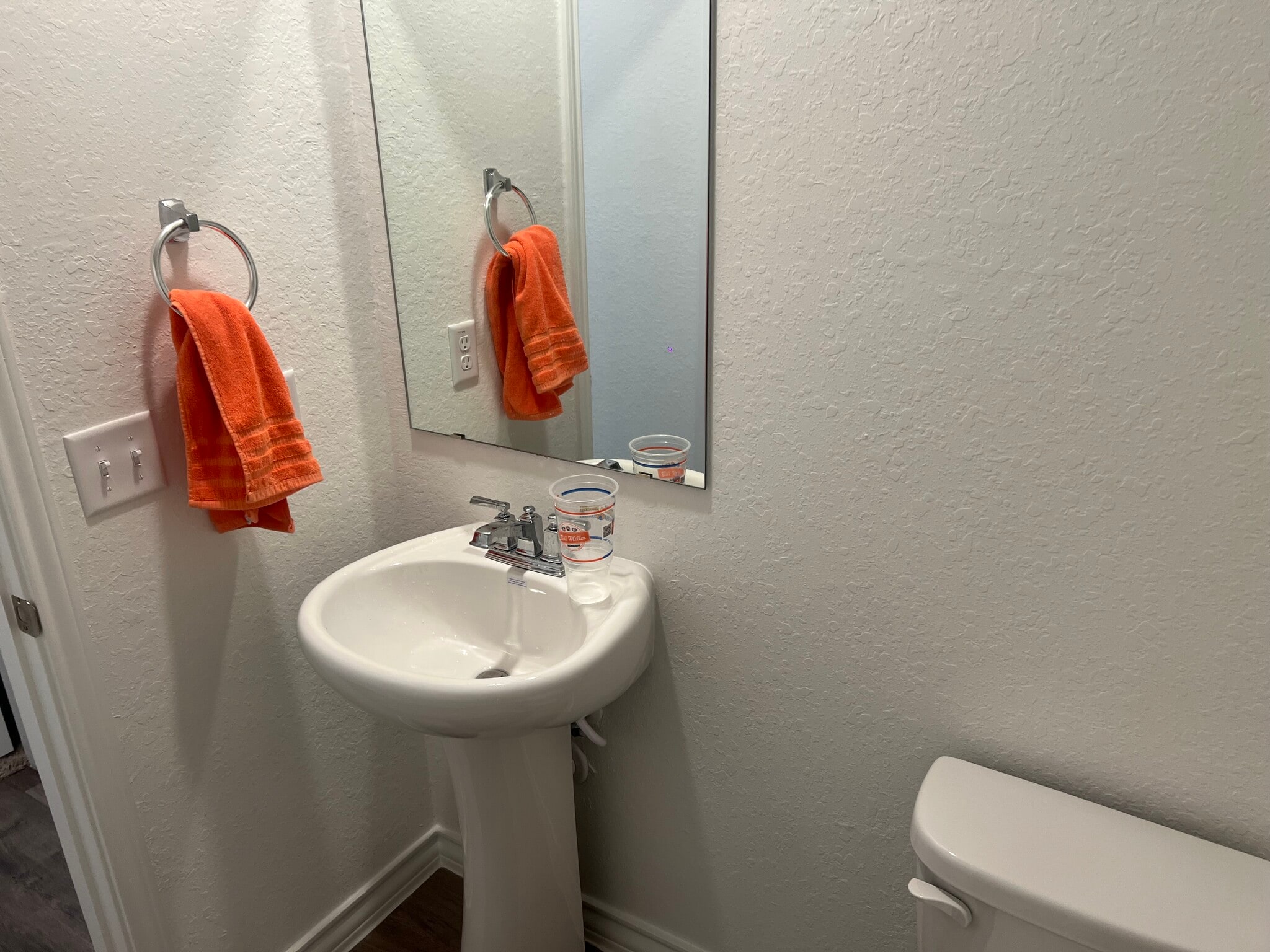 Building Photo - 8123 Hamrick Cir