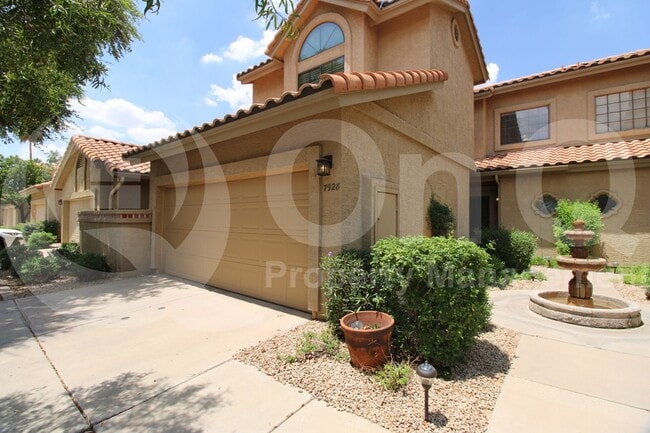 Building Photo - 7928 E Pepper Tree Ln
