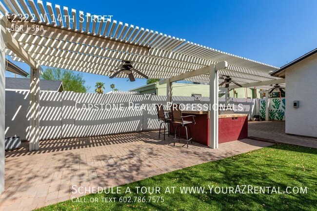 Building Photo - Charming Coronado 2-Bed 2-Bath home with 6...