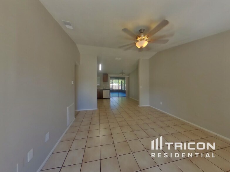 Building Photo - 1243 Piney Branch Cir