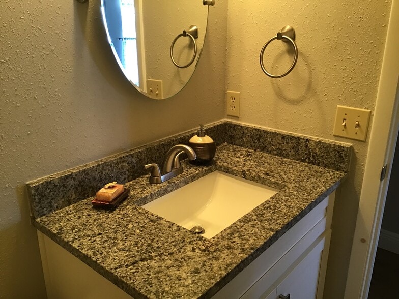 Building Photo - 7731 Danube Dr