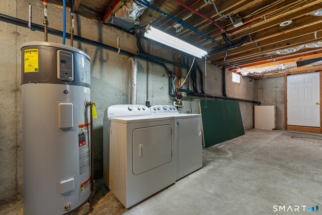 Building Photo - 5 Sunningdale Ln