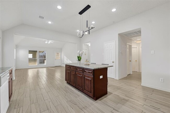 Building Photo - 10823 Coral Garden Ln
