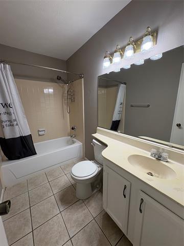 Building Photo - 455 Everest Ct