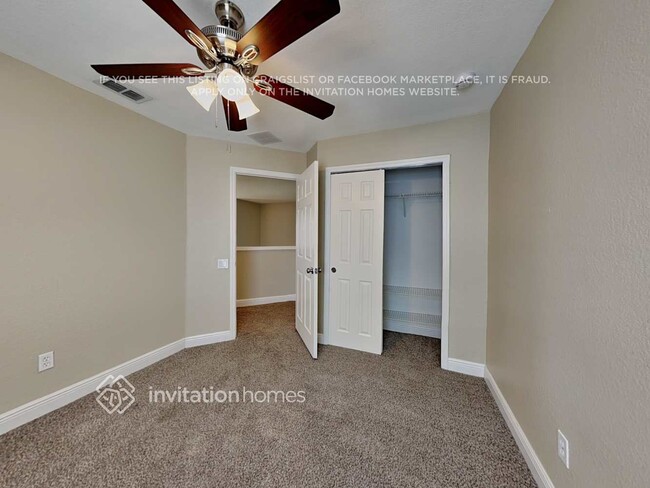 Building Photo - 481 Dagama Dr