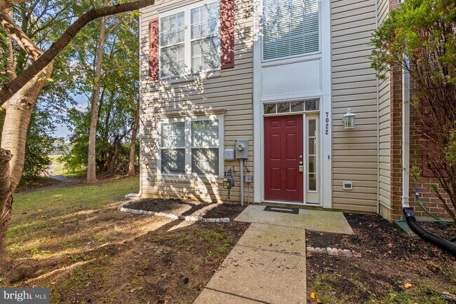 Building Photo - 7022 Dasher Farm Ct