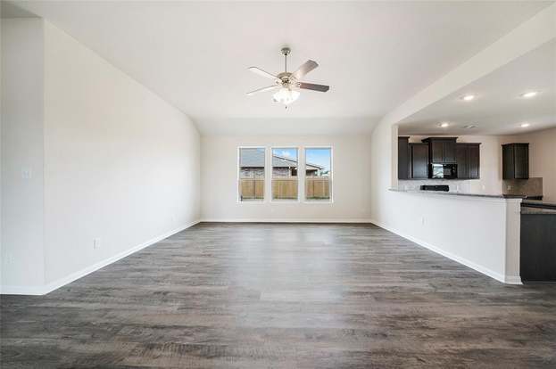 Building Photo - 13096 Laura Lake Dr