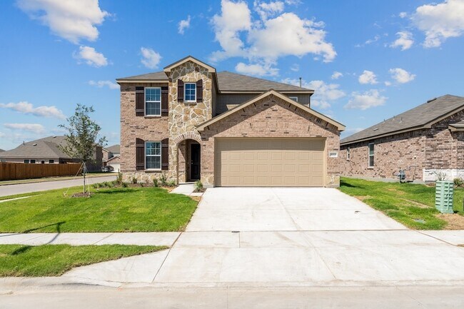 Primary Photo - 16048 Isles Dr